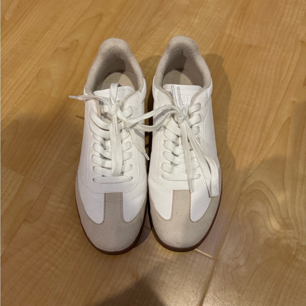 H&M Women’s Sneakers size 9